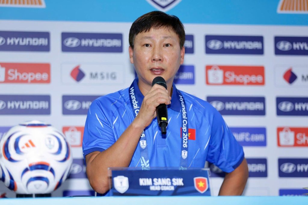 HLV Kim Sang Sik và mục tiêu tại bán kết ASEAN Cup 2026 | OK9 1 HLV Kim Sang Sik và mục tiêu tại bán kết ASEAN Cup 2026 | OK9